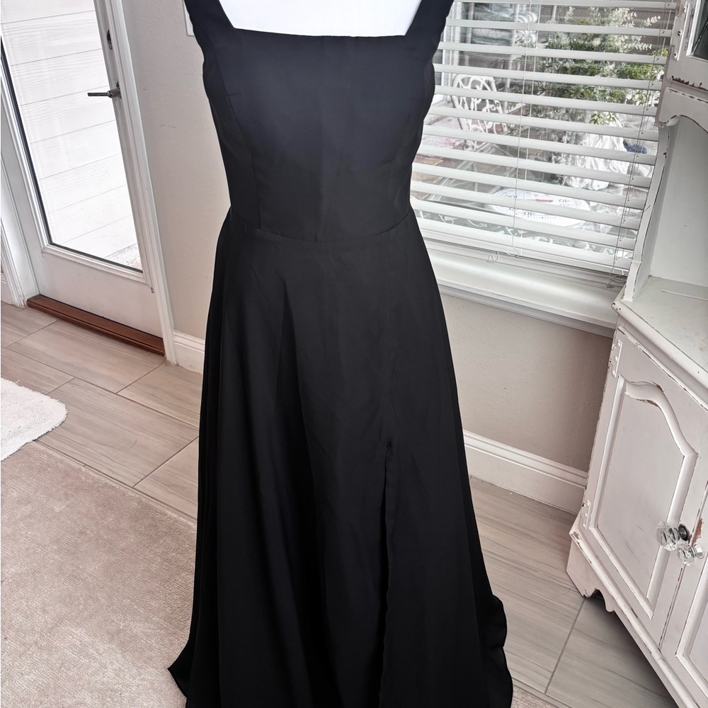 NWOT Basic Black Dress Sleeveless Square Neckline NWOT Size M/8